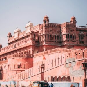 Stunning view of the historic Junagarh Fort in Bikaner under clear daylight.